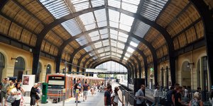 Ο σταθμός του ΗΣΑΠ στον Πειραιά