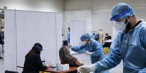 Rapid tests στο μετρό Συντάγματος