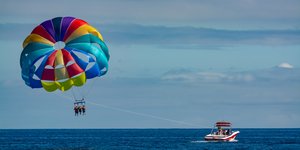 Ρόδος parasailing