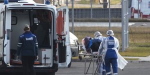 Ρωσία ασθενοφόρο κορωνοϊός