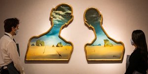 Σαλβαδόρ Νταλί Κεφάλια Ζευγάρι με κεφάλια γεμάτα σύννεφα