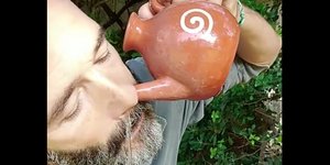 Θανάσης Ευθυμιάδης κανατάκι με αλατόνερο