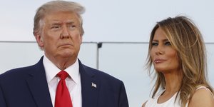 Ο πρόεδρος των ΗΠΑ Ντόναλντ Τραμπ και η σύζυγός του Μελάνια