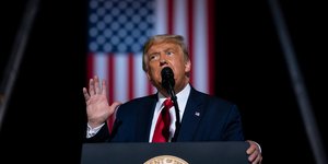 Ο Τραμπ σε ομιλία στη Βόρεια Καρολίνα