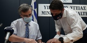 Σωτήρης Τσιόδρας και Νίκος Χαρδαλιάς