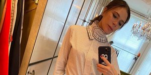 Η Βικτόρια Μπέκαμ με ρούχα από τη συλλογή της