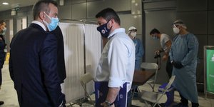 Ζερβας Χαρδαλιας μασκα