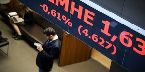 Με κόκκινο χρώμα οι μετοχές στο Χρηματιστήριο