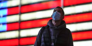 Ανδρας σε σημαία αμερικανική