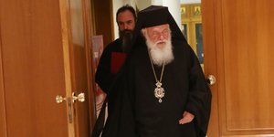 Ο Αρχιεπίσκοπος Ιερώνυμος