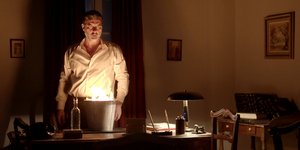 Ο ηθοποιός Βασίλης Μπισμπίκης στον ρόλο του Βόσκαρη στις «Άγριες Μέλισσες»