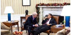 Μπάιντεν ο τελευτάιος στο δωμάτιο με τον Ομπάμα