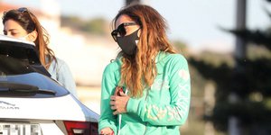 Δέσποινα Βανδή: Χαλαρή βόλτα στα νότια προάστια λίγο πριν το lockdown