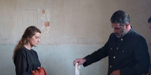 Η Ελένη (Μαρία Κίτσου) στις φυλακές