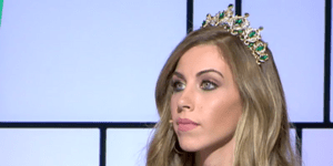 Η Ελισάβετ Αϊνατζόγλου με τιάρα στο My Style Rocks