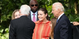 Η Ναόμι Μπάιντεν με τον παππού της Τζο Μπάιντεν