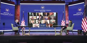 Ο εκλεγμένος πρόεδρος των ΗΠΑ, Τζο Μπάιντεν, με την Καμάλα Χάρις