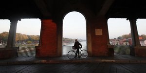 καμαρες στη μεση ποδηλατο 