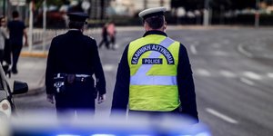 κορωνοϊός Αστυνομικοί