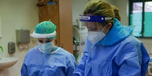 κορωνοϊός ΕΟΔΥ 