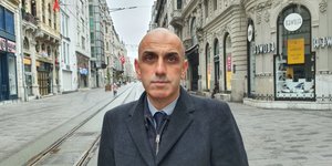 Ο Μανώλης Κωστίδης