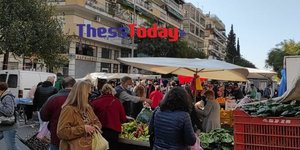 Συνωστισμός σε λαϊκή στη Θεσσαλονίκη/ Φωτογραφία: Thesstoday