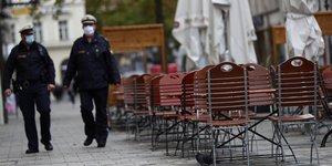 lockdown Γερμανία αστυνομικοί