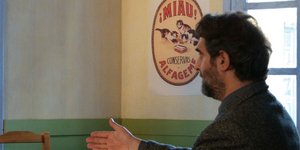 Ο ηθοποιός Γιώργος Γάλλος στον ρόλο του Μιλτιάδη στις «Άγριες Μέλισσες»