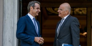 Μητσοτάκης, Δένδιας