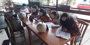 Παιδιά Πύργος Καφενείο