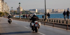 δυο μηχανές θεσσαλονικη 