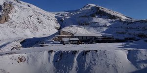 Το χιονοδρομικό του Παρνασού χωρίς κόσμο εν μέσω lockdown