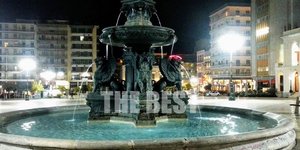 Ερημη η πλατεία Αγ. Γεωργίου στην Πάτρα