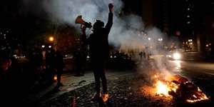 Διαδηλωτής στο Πόρτλαντ