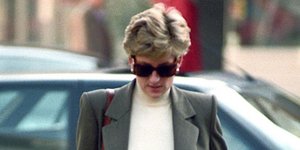 η πριγκίπισσα Νταϊάνα με γυαλιά ηλίου