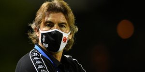 Ο Σα Πίντο της Βάσκο ντα Γκάμα με μάσκα για τον κορωνοϊό