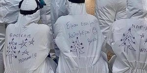 Ευχές στις στολές των γιατρών