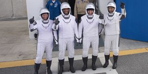 τέσσερις αστροναύτες 