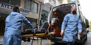 Θεσσαλονίκη διακομιδές ασθενών από κλινικές σε επίταξη