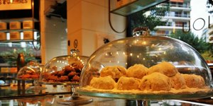 Θεσσαλονίκη μελομακάρονα και κουραμπιέδες