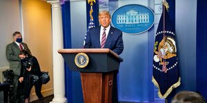  Ο Ντόναλντ Τραμπ σε συνέντευξη Τύπου στον Λευκό Οίκο