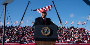 Ο Τραμπ σε προεκλογική ομιλία