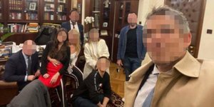 Ποιο lockdown; Ο πρόεδρος του Δικηγορικού Συλλόγου Αθηνών έκανε πάρτι με 10 άτομα