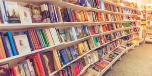 Βιβλιοπωλείο /Φωτογραφία: Shutterstock