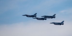 υπερπτήσεις F-16