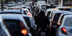 Παράταση δύο μηνών στα τέλη κυκλοφορίας