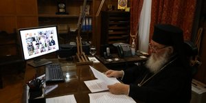 Αρχιεπίσκοπος προς φοιτητές: Μη διστάσετε να αμφισβητήσετε, να ψάξετε την αλήθεια