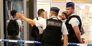 Αστυνομικοί στο Βέλγιο