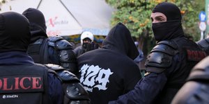 Εξάρχεια κατά την διάρκεια της 12ης επετείου απο την δολοφονία του μαθητή Αλέξη Γρηγορόπουλου από αστυνομικό