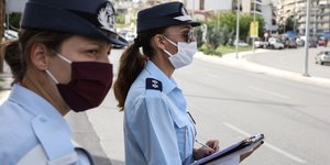 αστυνομικίνες ελεγχοι